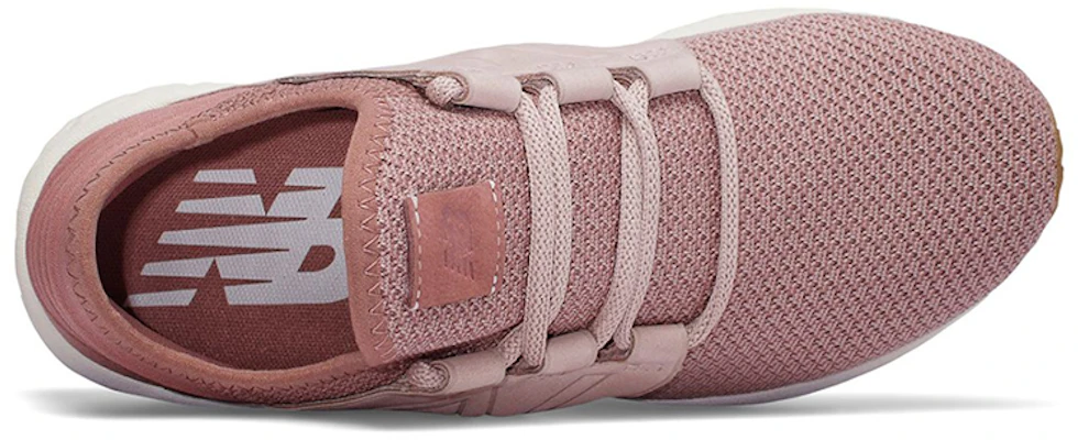New Balance Fresh Foam Cruz v2 牛巴革 粉色 女款 Shop New Balance Fresh Foam Cruz v2 牛巴革 粉色 女款