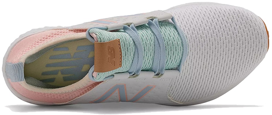 (W) New Balance Fresh Foam Cruzv1 Edisi Ulang 'Putih Awan Pink' WCRZRWP Lookbook (W) New Balance Fresh Foam Cruzv1 Edisi Ulang 'Putih Awan Pink' WCRZRWP
