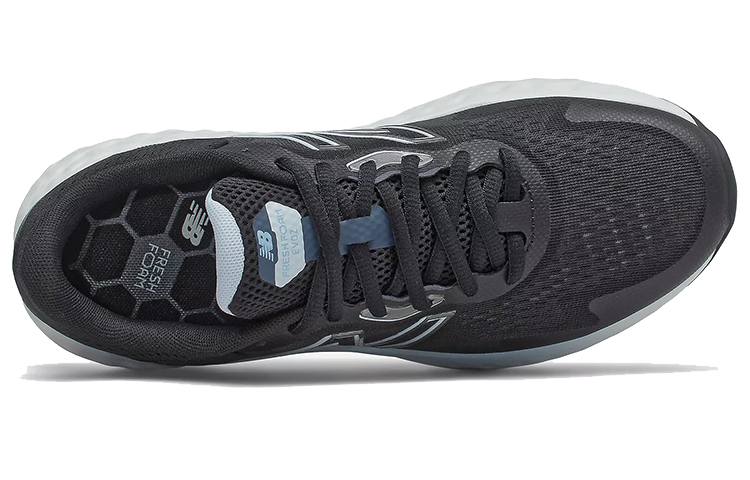 Lookbook (W) 新百伦 Fresh Foam EVOZ 鞋 黑/白 WEVOZLK