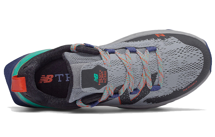 Lookbook (W) ニューバランス フレッシュフォーム ヒエロv5 グレー/ブラック/グリーン WTHIERA5