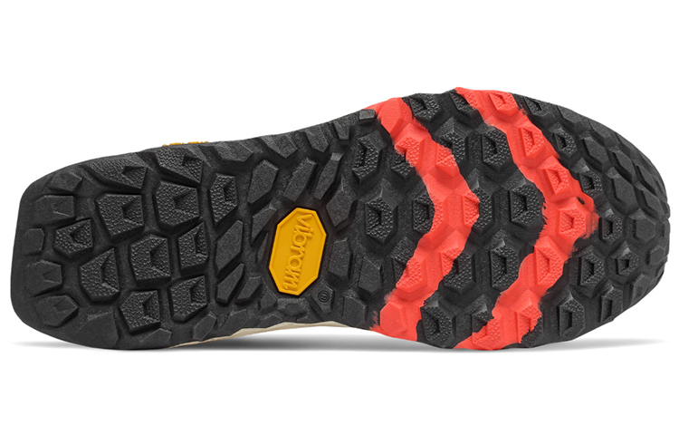 Shop (W) New Balance Fresh Foam Hierro v5 Trail Running WTHIERB5