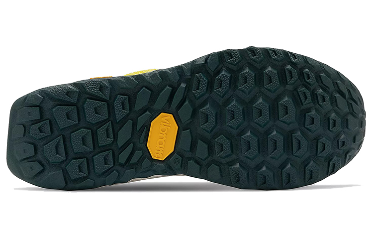Shop (W) New Balance Fresh Foam Hierro v6 ''Jaune Soufre Trek'' WTHIERS6