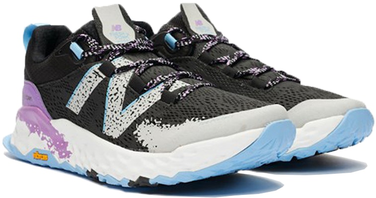 (W) New Balance Fresh Foam Hierro Wide 'Hitam Abu-Ungu' WTHIERP5 Lookbook (W) New Balance Fresh Foam Hierro Wide 'Hitam Abu-Ungu' WTHIERP5