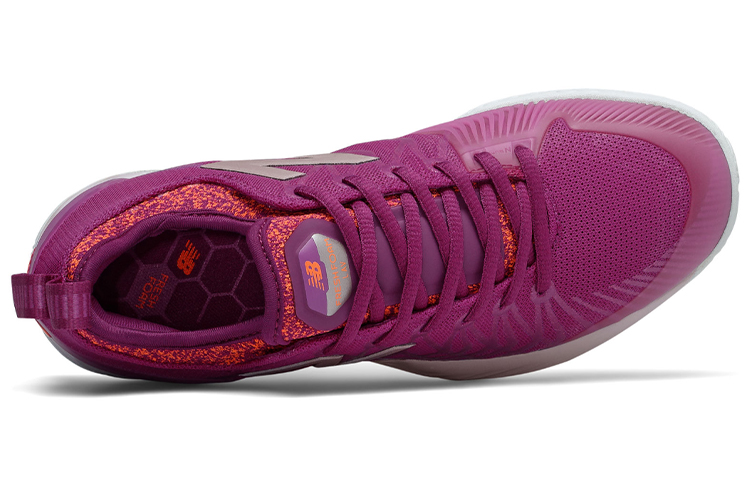 Lookbook New Balance Fresh Foam Lav 玫紅色 女款