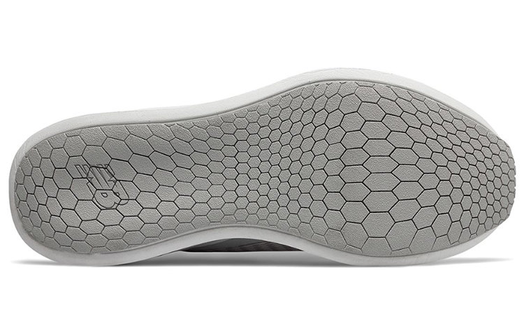 Shop (W) New Balance Fresh Foam Lazr Heathe 'Gris' WLAZRHS