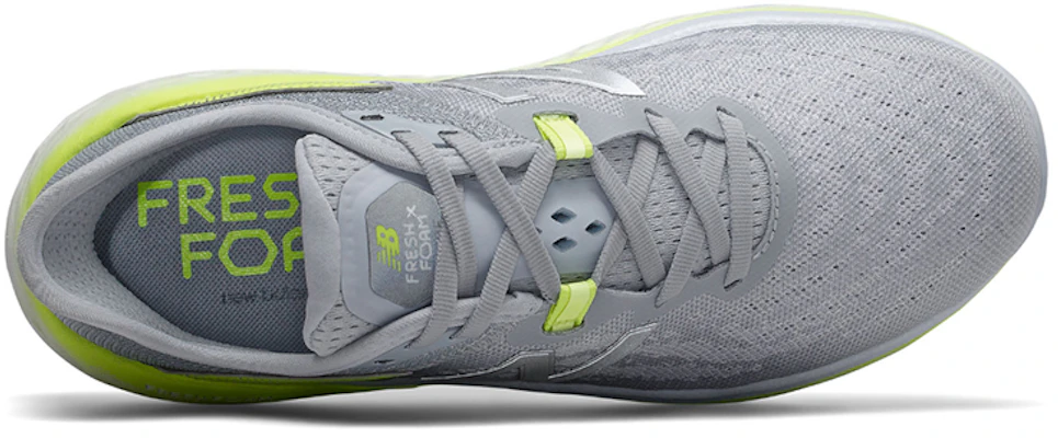 New Balance Fresh Foam More v2 白黃色 女款 Lookbook New Balance Fresh Foam More v2 白黃色 女款