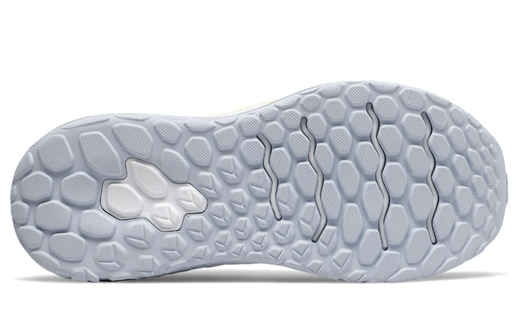 Shop New Balance Fresh Foam More v2 白黃色 女款