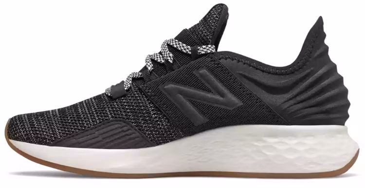 new-balance-fresh-foam-roav-black-knit-wmns
