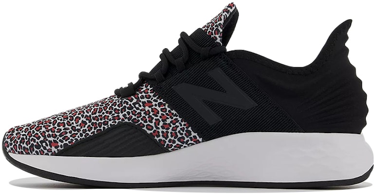 (女性) New Balance Fresh Foam Roav '黑豹' WROAVBV Buy (女性) New Balance Fresh Foam Roav '黑豹' WROAVBV