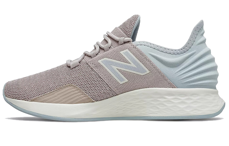 Buy （女性）New Balance Fresh Foam Roav 'Logwood Light Cyclone' WROAVCL