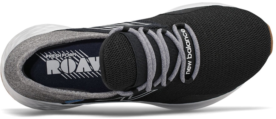 (W) New Balance Fresh Foam Roav 'Tee Shirt - Hitam Light Aluminum' WROAVTK Lookbook (W) New Balance Fresh Foam Roav 'Tee Shirt - Hitam Light Aluminum' WROAVTK