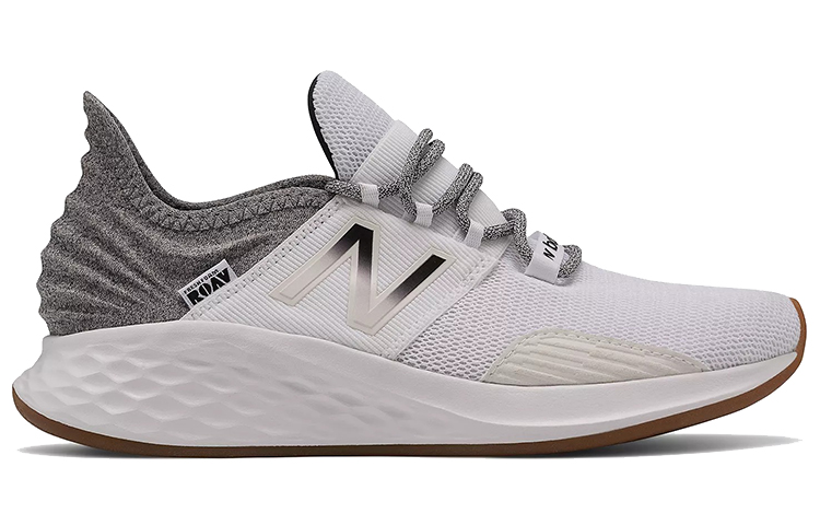 Order (W) New Balance Fresh Foam Roav 'Kaos - Putih Hitam' WROAVTW