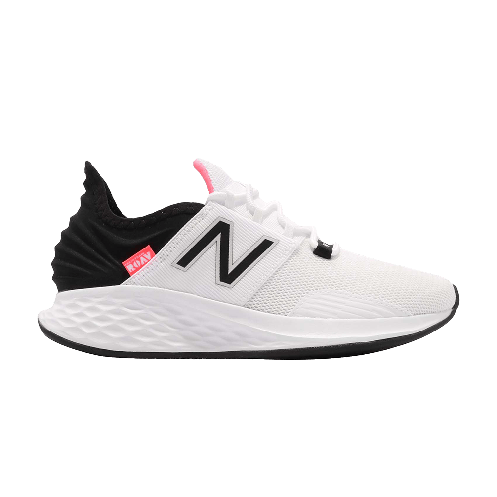 Buy (W) New Balance Fresh Foam Roav 'Blanco Negro' WROAVLWB