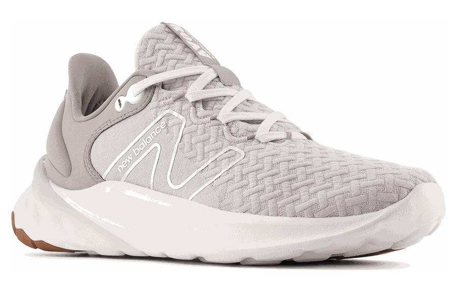 Lookbook (W) New Balance Fresh Foam Roav V2 ''Grijs'' WROAVHG2