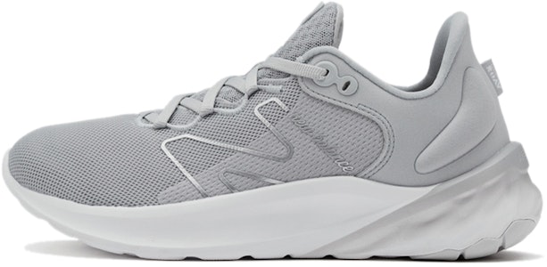 (W) New Balance Fresh Foam Roav v2 'Aluminium Cerah' WROAVSS2 Buy (W) New Balance Fresh Foam Roav v2 'Aluminium Cerah' WROAVSS2