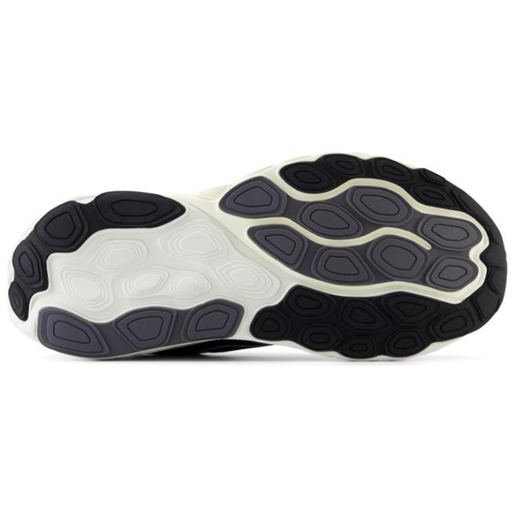 Shop (W) Sepatu Lari New Balance Fresh Foam 'Hitam Putih' W860A14