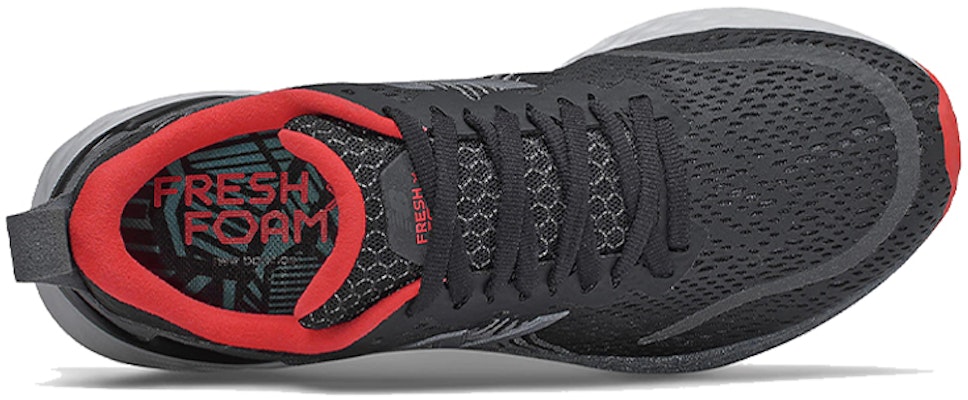 (W) New Balance Fresh Foam Tempo Ruju 'Hitam Merah' WTMPORG Lookbook (W) New Balance Fresh Foam Tempo Ruju 'Hitam Merah' WTMPORG