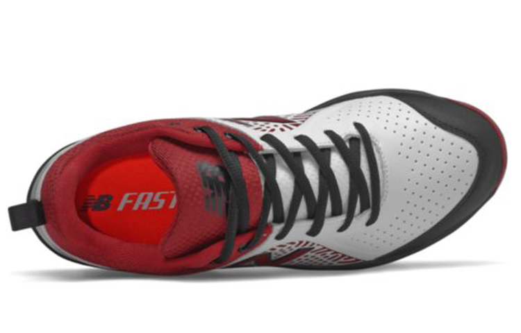 Lookbook New Balance Fresh Foam Velo v2 Metal 低筒耐磨訓練鞋 女款 白黑紅