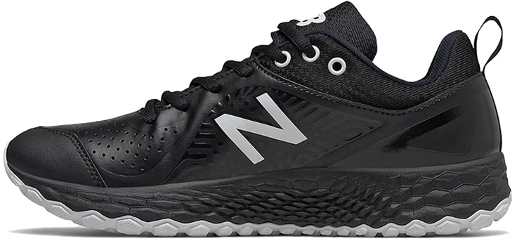 women-new-balance-fresh-foam-velo-v2-turf-black-stvelok-2