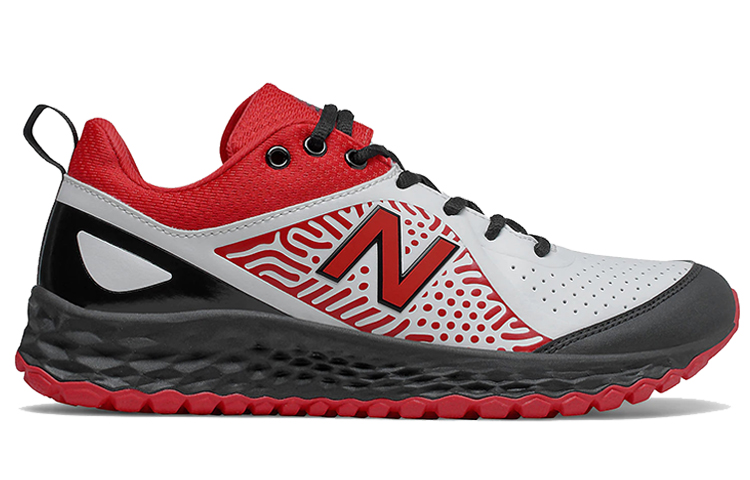 Order New Balance Fresh Foam Velo v2 人造草皮鞋 白紅 女款