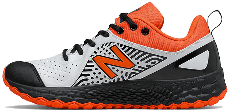 women-new-balance-fresh-foam-velo-v2-turf-black-orange-stvelof-2