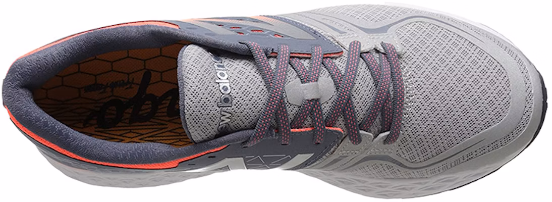 (W) New Balance Fresh Foam Vongo Gris Naranja 'Plata'. WVNGOSP Lookbook (W) New Balance Fresh Foam Vongo Gris Naranja 'Plata'. WVNGOSP