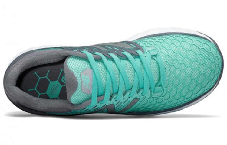 Lookbook New Balance Fresh Foam Vongo v3 耐磨防滑 低幫休閒跑步鞋 女款 灰藍色