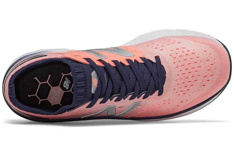 Lookbook (W) New Balance Fresh Foam Vongo v4 Roze WVNGOPN4