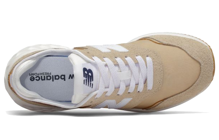 Lookbook (W) 뉴발란스 프레시폼 X-70 베이지 (화이트/옐로우) WSX70YE