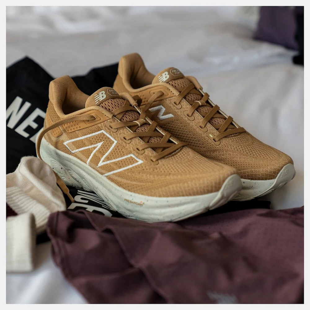 (W) NB Fresh Foam X 1080 v13 Running Shoes Khaki Yellow