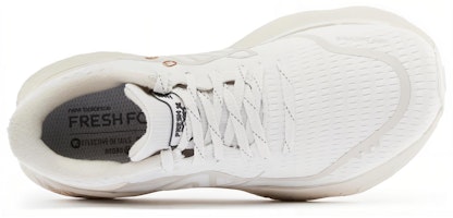 (W) ニューバランス FFX 1080v12 "雲月"(くもづき) W1080I12 Lookbook (W) ニューバランス FFX 1080v12 "雲月"(くもづき) W1080I12