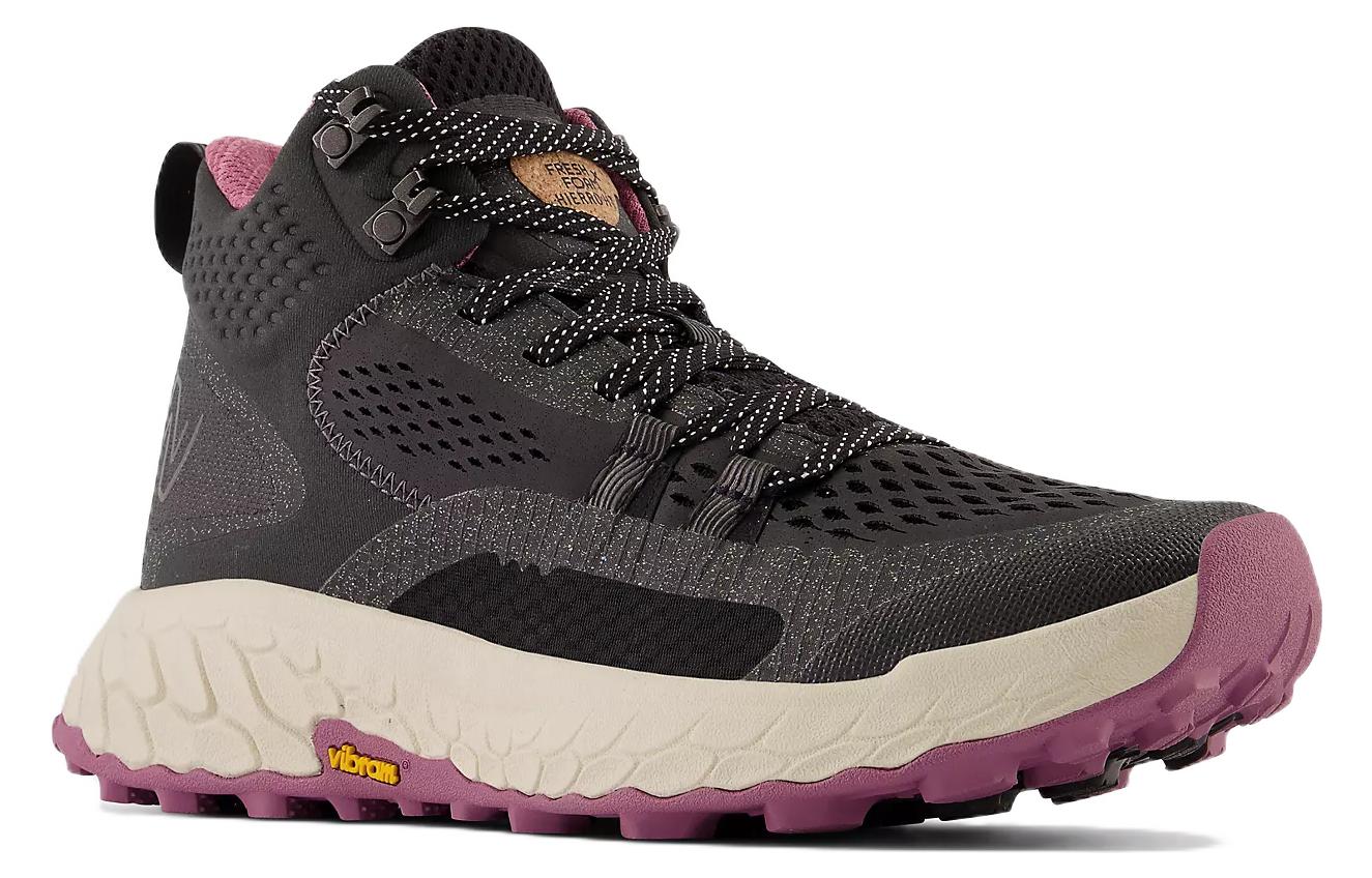 Lookbook (W) New Balance Fresh Foam X Hierro Mid ''Zwart Outdoor'' WTHIMCBK