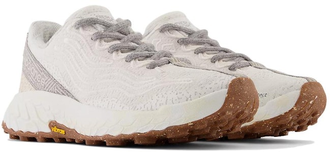 (W) New Balance Fresh Foam X Hierro v7 'Undyed Turtledove' - Tanpa Celup Turtledove WTHIERH7 Lookbook (W) New Balance Fresh Foam X Hierro v7 'Undyed Turtledove' - Tanpa Celup Turtledove WTHIERH7