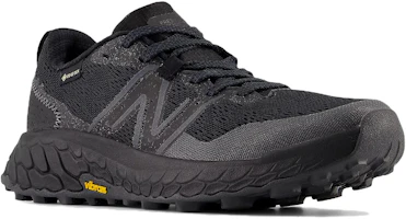 Lookbook New Balance NB Fresh Foam 減震耐磨 低筒 戶外功能鞋 女款 黑灰