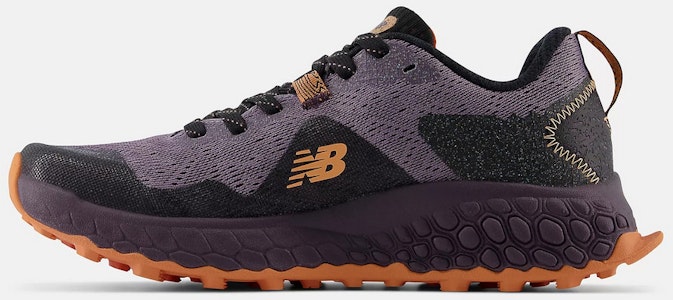 (W) 뉴발란스 프레시폼 X 히에로 v7 트레일 러닝화 퍼플 블랙 색상 WTHIER7M-D Lookbook (W) 뉴발란스 프레시폼 X 히에로 v7 트레일 러닝화 퍼플 블랙 색상 WTHIER7M-D