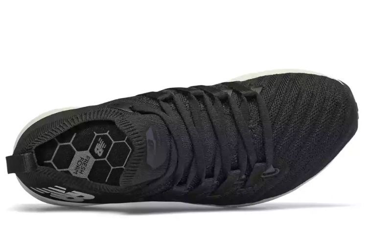 Lookbook 新百倫 Fresh Foam 黑色 女款 B寬