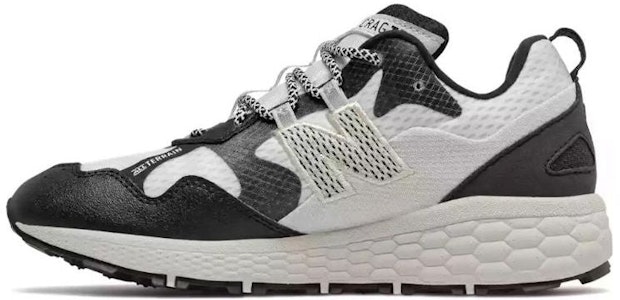 (W) New Balance Fresh FoamCrag v2 B-Wide Hitam/Putih WTCRGLW2 Buy (W) New Balance Fresh FoamCrag v2 B-Wide Hitam/Putih WTCRGLW2