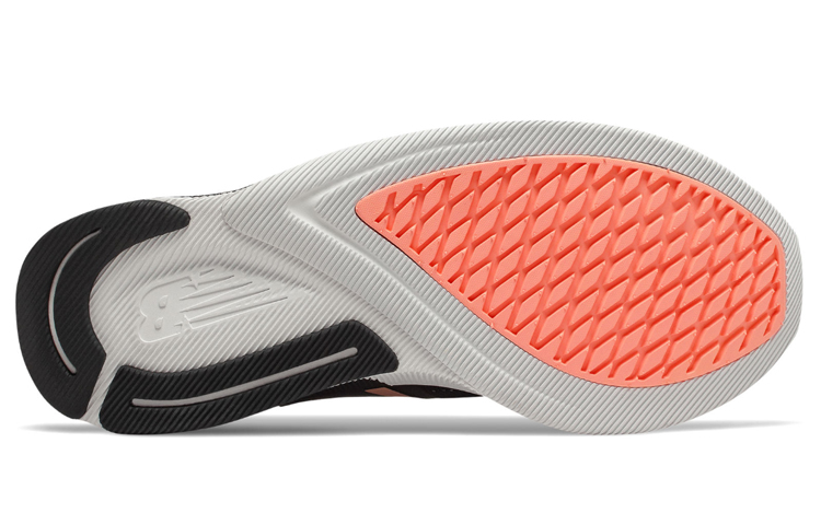 Shop (W) 뉴발란스 퓨얼셀 890v8 B-와이드 블랙/핑크 W890GM8