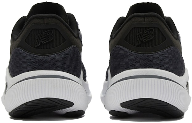New Balance NB FuelCell 低筒 跑步鞋 女款 深藏青 Shop New Balance NB FuelCell 低筒 跑步鞋 女款 深藏青