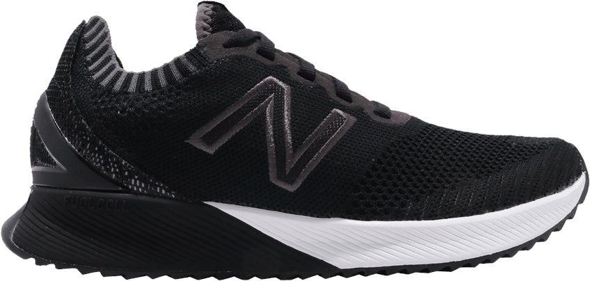 new-balance-fuel-cell-echo-black-white-wmns