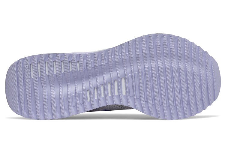 Shop (W) New Balance FuelCell Echo 'Light Aluminum Poison Berry' Sneakers Pria/Wanita WFCECCC