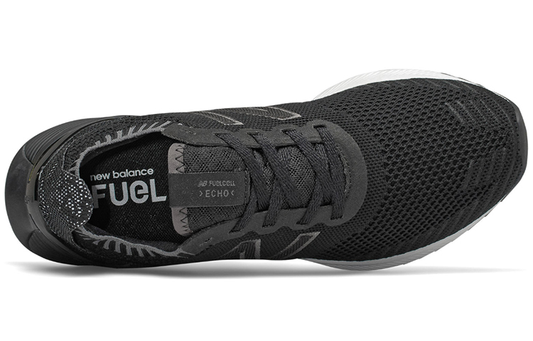 Lookbook (W) New Balance FuelCell Echo B-Wide Negro WFCECSK