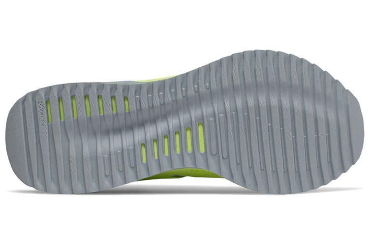 Shop (W) New Balance FuelCell Echo Warna Fluoresens WFCECCL