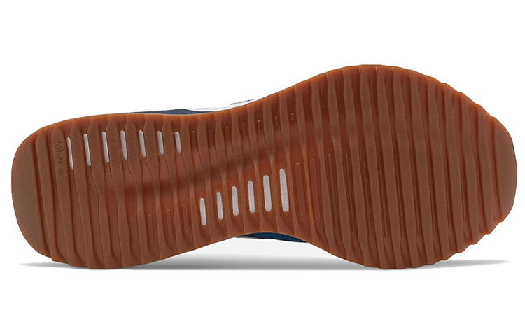 Shop (W) 뉴발란스 퓨얼셀 에코 헤리티지 '블루' (New Balance Fuelcell Echo Heritage 'Blue') WFCECOB