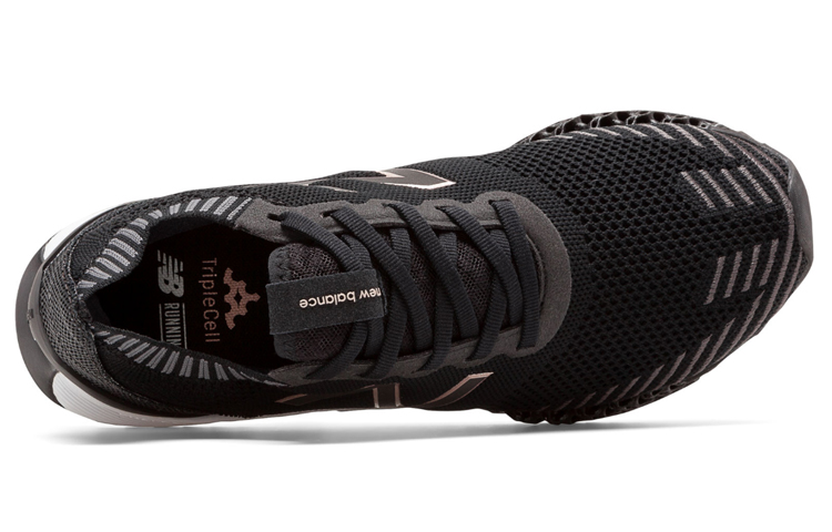 Lookbook (W) New Balance FuelCell Echo Triple B-Wide Hitam WTRPBBR