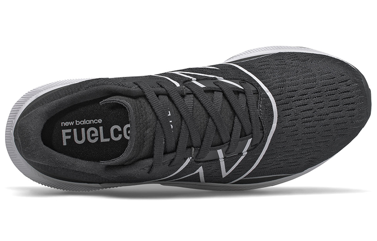Lookbook (W) New Balance Fuelcell Propel v2 Hitam / 'Putih' WFCPRBW2