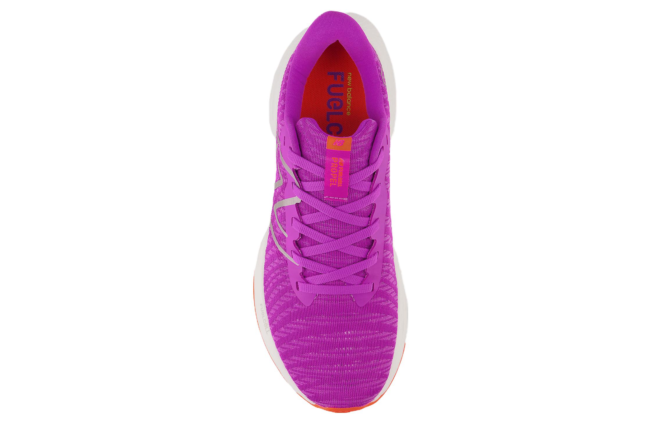 Shop （女性）New Balance FuelCell Propel v4「粉月三十瓦」WFCPRCP4