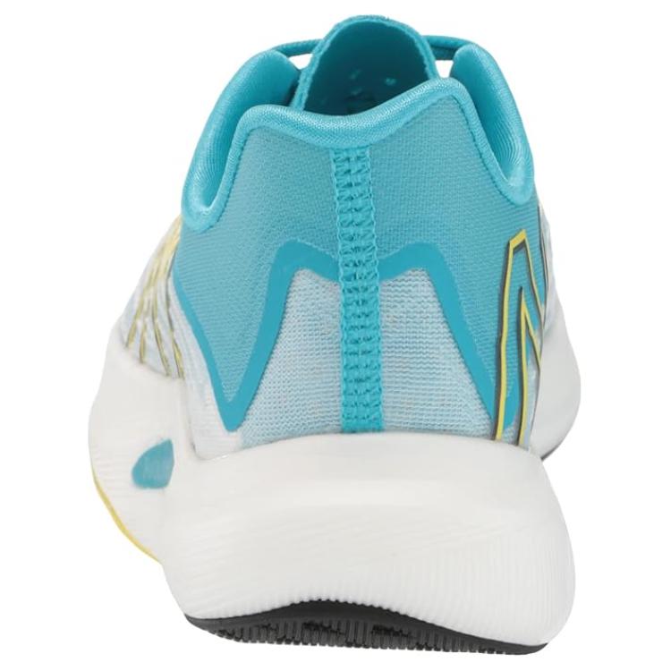 Shop （女性版）New Balance FuelCell Rebel v2 '白色虛擬天空' WFCXLG2