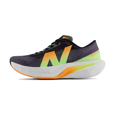 (W) NB FuelCell Rebel v4 'Black White Peach'