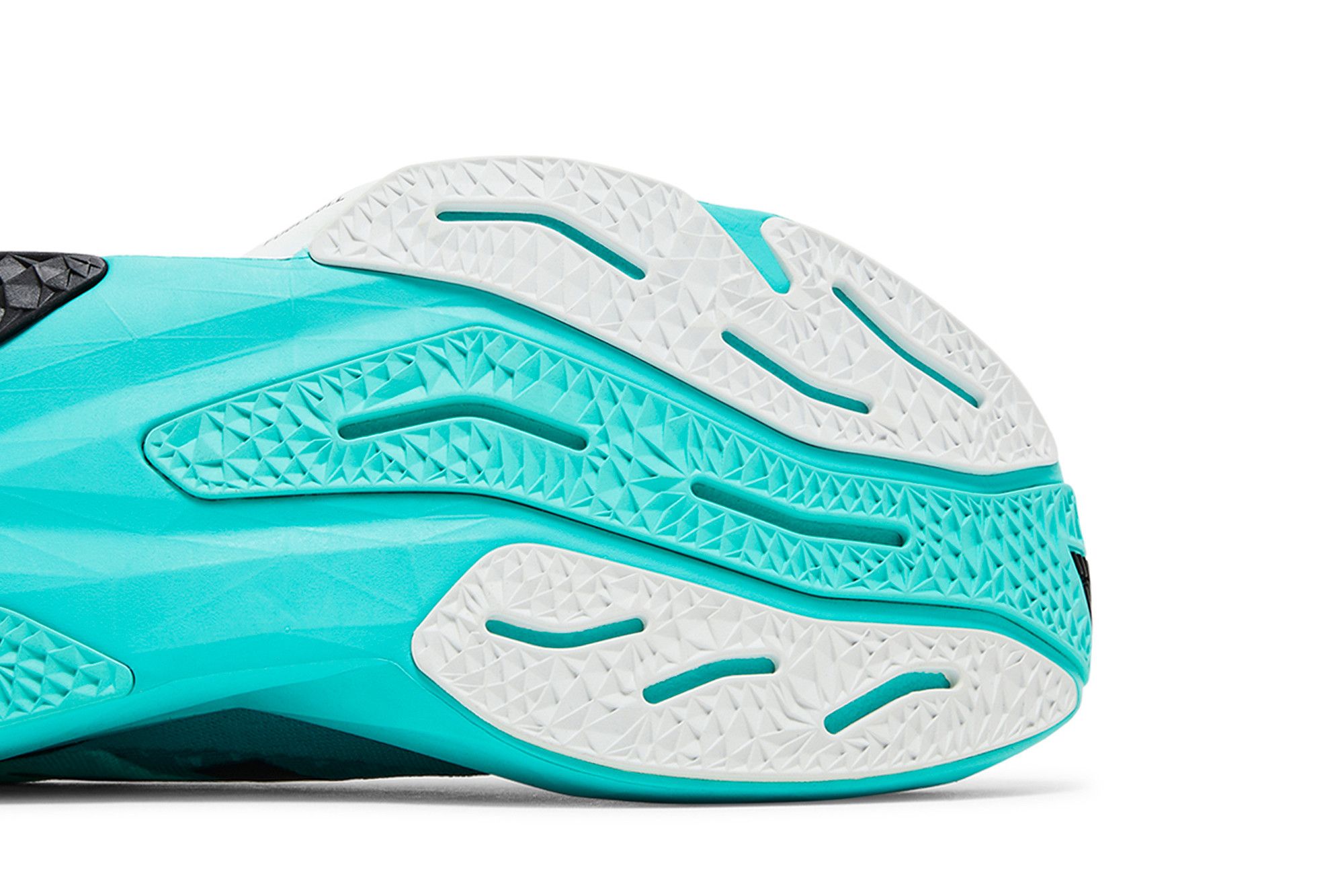 Sizing (W) New Balance FuelCell Rebel v4 'Cyber Jade' Hijau Jade WFCXCJ4